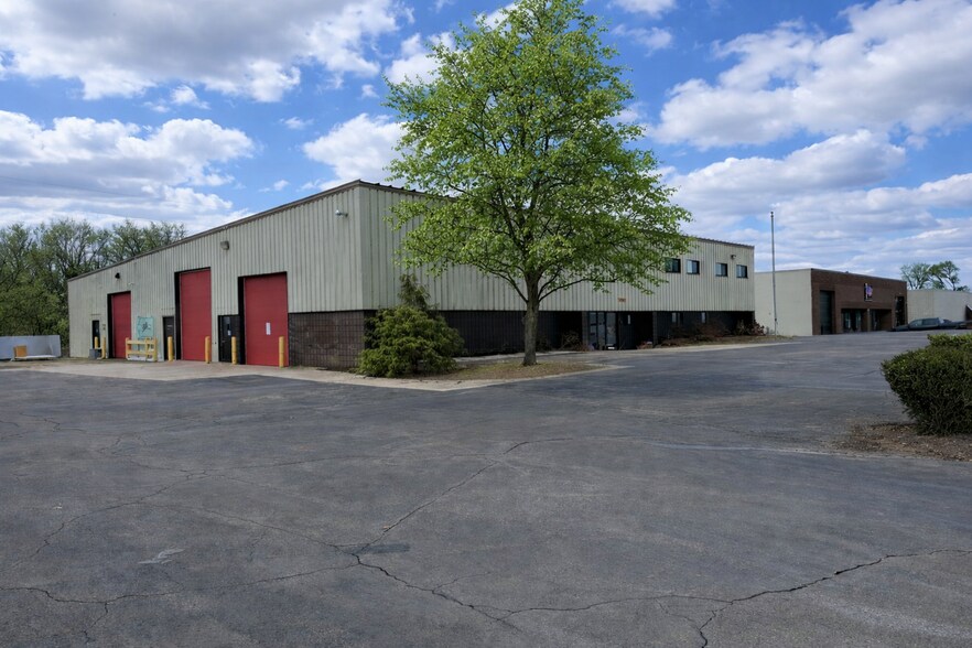 Primary Photo Of 5180 W River Dr, Comstock Park Manufacturing For Lease