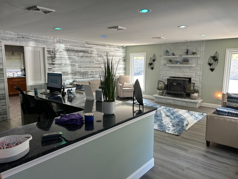 More Photos Of 270 Friedensburg Rd, Reading Medical For Sale