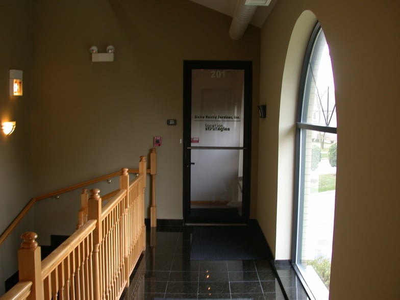 More Photos Of 1001 E Ogden Ave, Naperville Medical For Lease