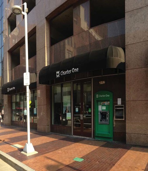 More Photos Of 313 Euclid Ave, Cleveland Parking Garage For Lease