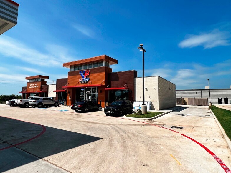 More Photos Of 5440 FM 359 Rd, Brookshire Storefront For Lease