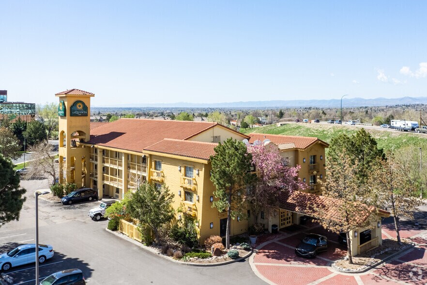 More Photos Of 8701 Turnpike Dr, Westminster Hotel For Sale