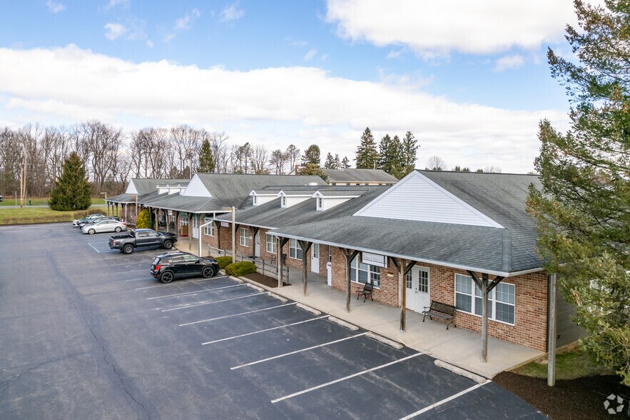 More Photos Of 2374 Seipstown Rd, Fogelsville General Retail For Sale