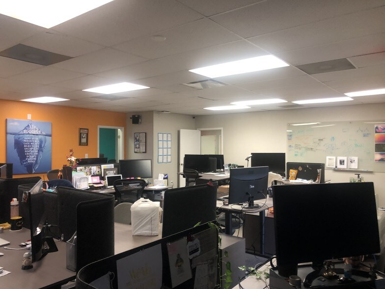 More Photos Of 13555 Automobile Blvd, Clearwater Medical For Lease