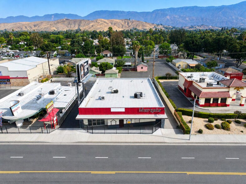 More Photos Of 1040 W Highland Ave, San Bernardino Bar For Sale