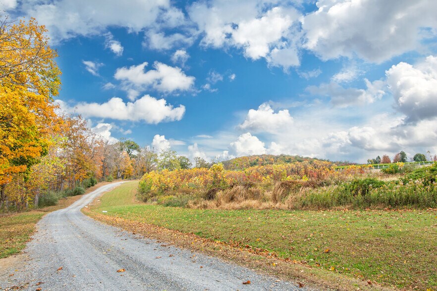 More Photos Of 33 County Road 627, Phillipsburg Specialty For Sale