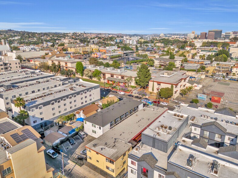 More Photos Of 161 S Burlington Ave, Los Angeles Apartments For Sale