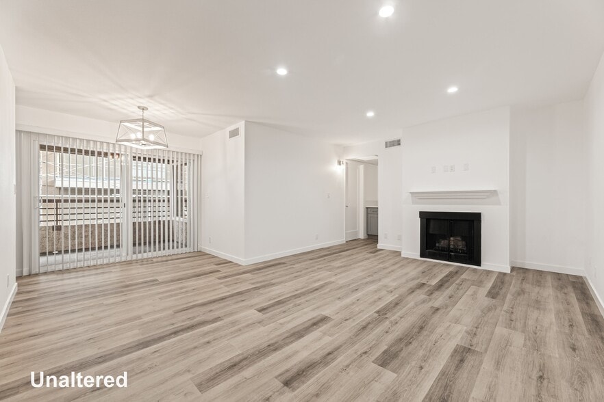 More Photos Of 7230 Franklin Ave, Los Angeles Apartments For Sale