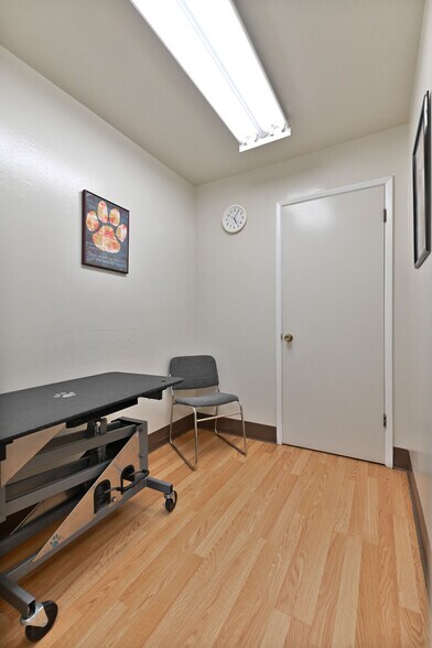 More Photos Of 382 CA-4, Murphys Office For Sale