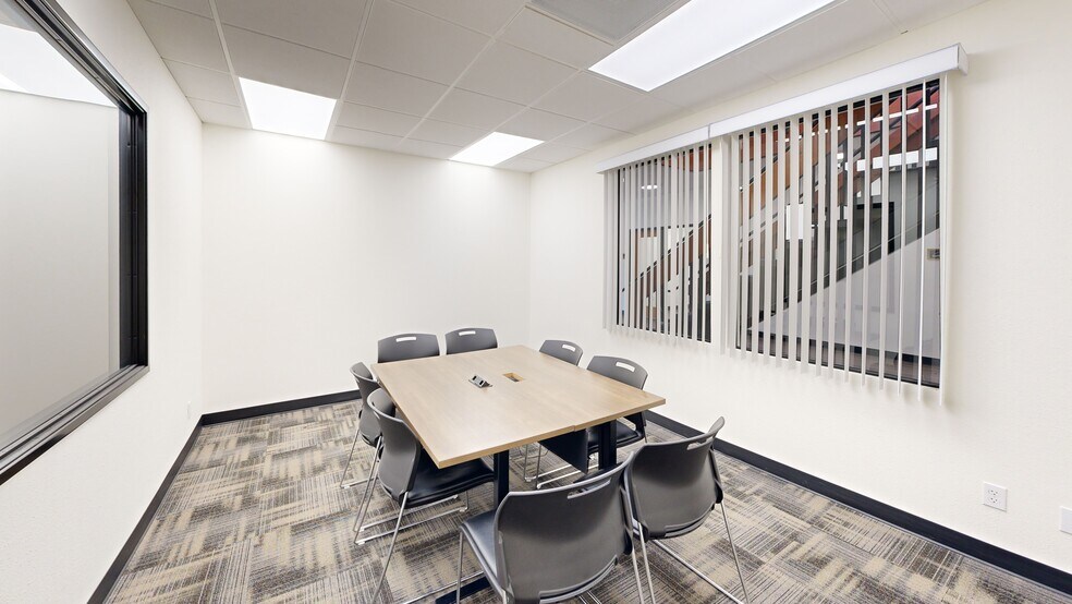 More Photos Of 15405 SW 116th Ave, King City Medical For Lease