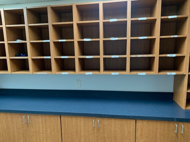 More Photos Of 580 Ellis Rd S, Jacksonville Office For Sale