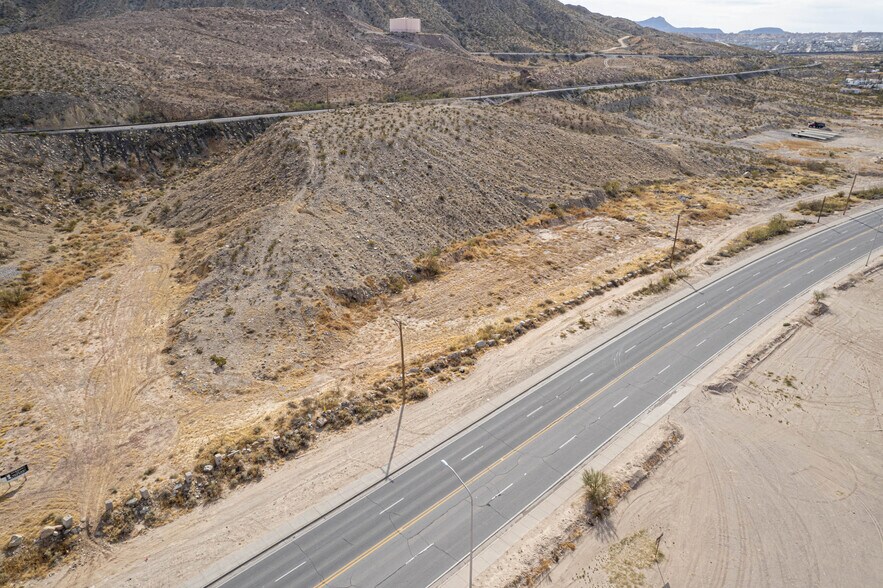 More Photos Of 575 Mcnutt Rd, Sunland Park Land For Sale