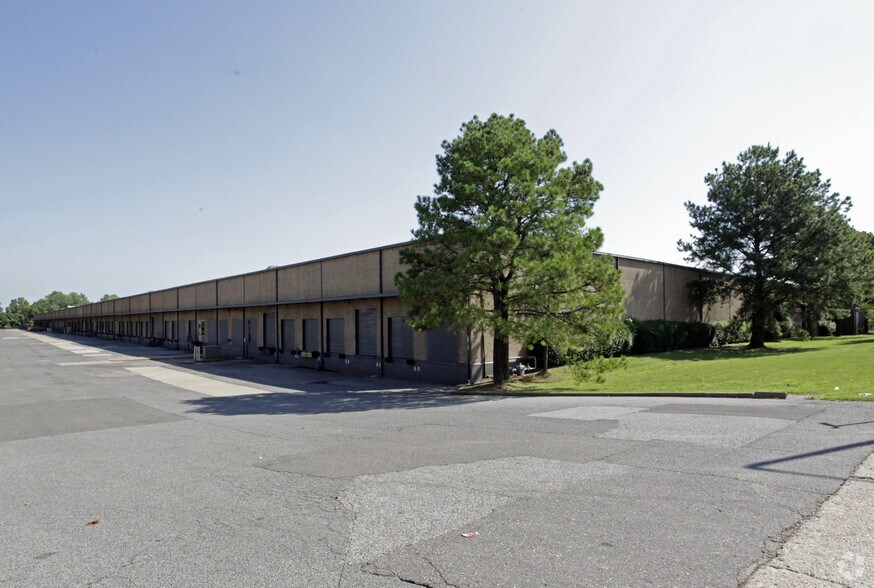 Primary Photo Of 444 Winchester Rd, Memphis Warehouse For Lease