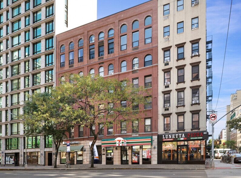 More Photos Of 247-251 3rd Ave, New York Medical For Lease