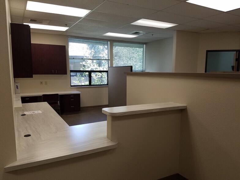 More Photos Of 300 Sierra College Dr, Grass Valley Medical For Sale