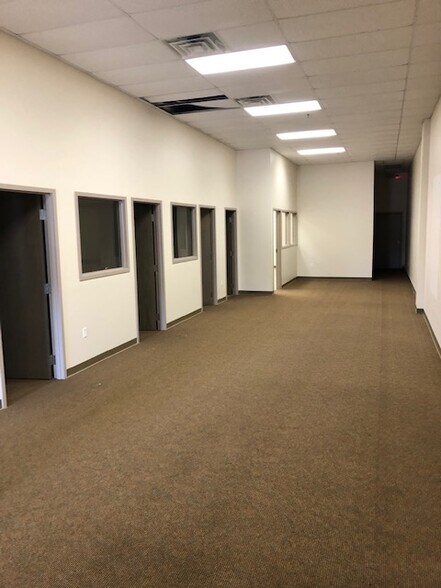 More Photos Of W3192 County Road KK, Appleton General Retail For Lease