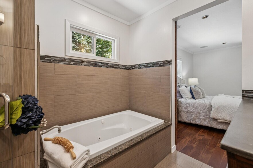 More Photos Of 846 Wilmac Ave, Novato Apartments For Sale