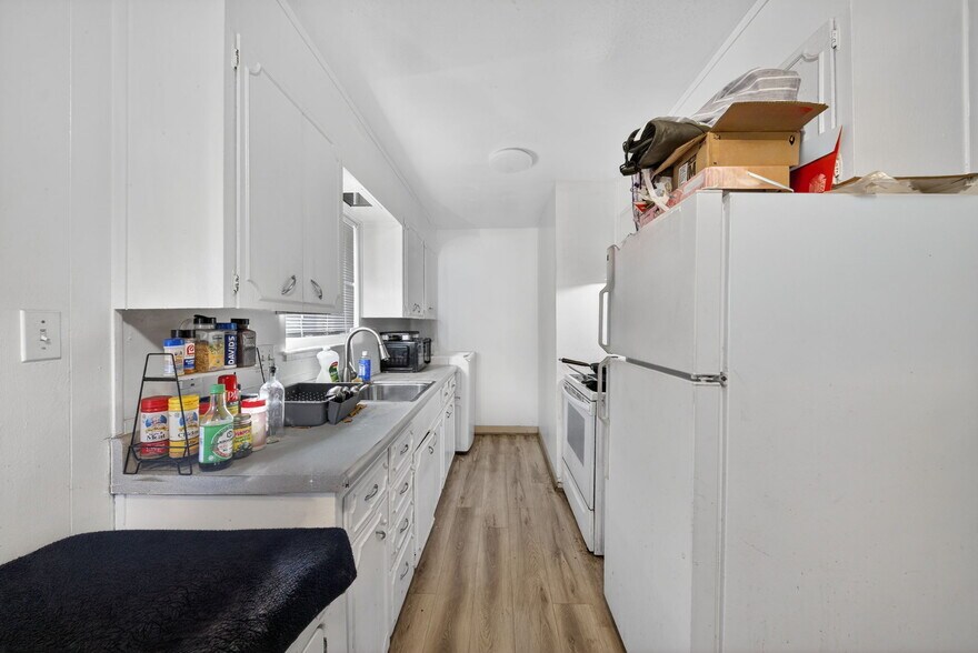 More Photos Of 22798 Vermont St, Hayward Apartments For Sale