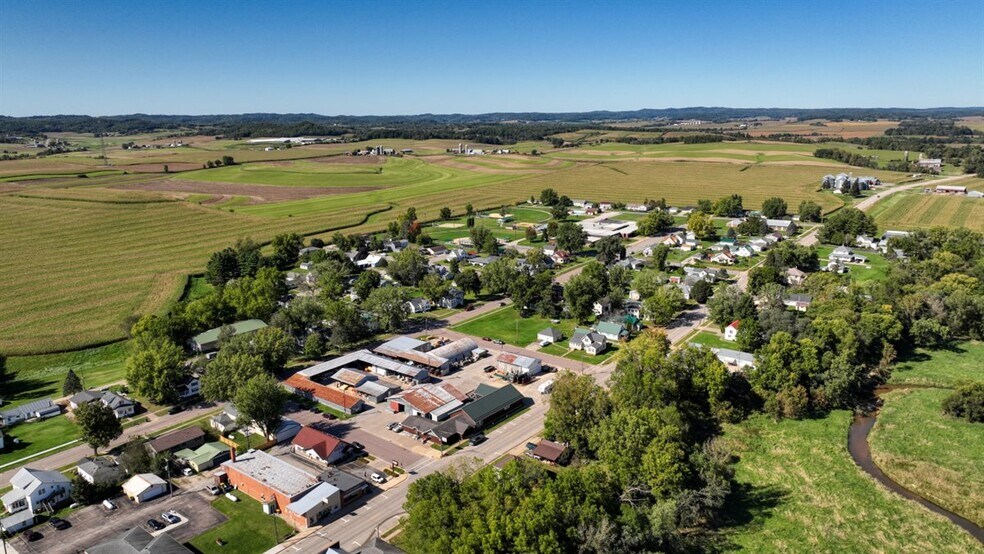 More Photos Of 307 N Washington St, Melrose Warehouse For Sale