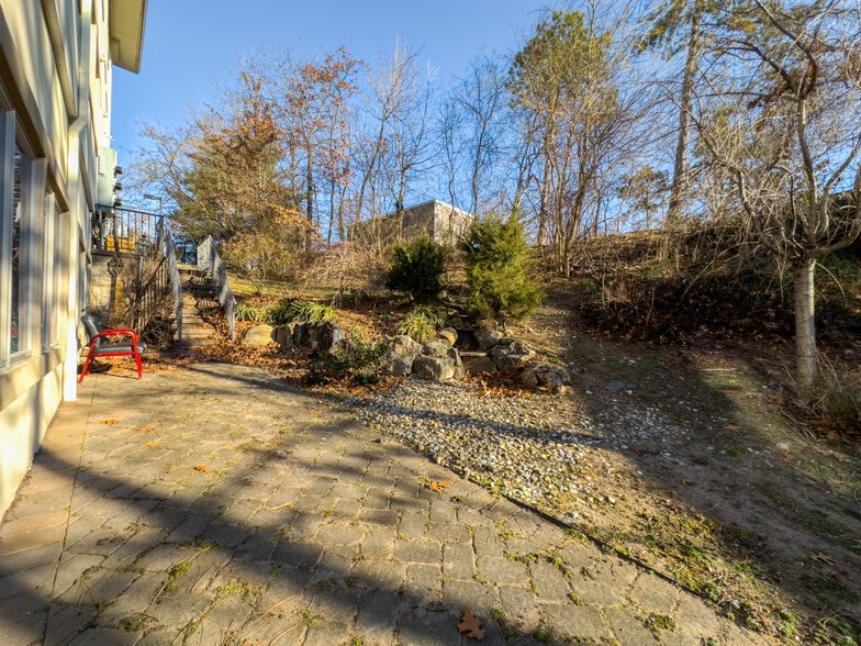 More Photos Of 110 E Ridgewood Ave, Paramus Medical For Sale