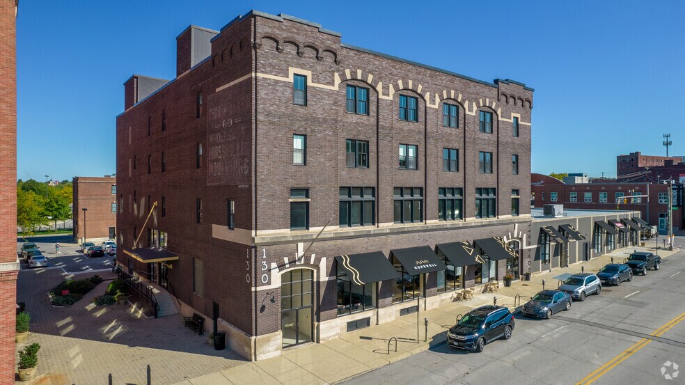 More Photos Of 130-136 E Chestnut St, Columbus Office For Lease