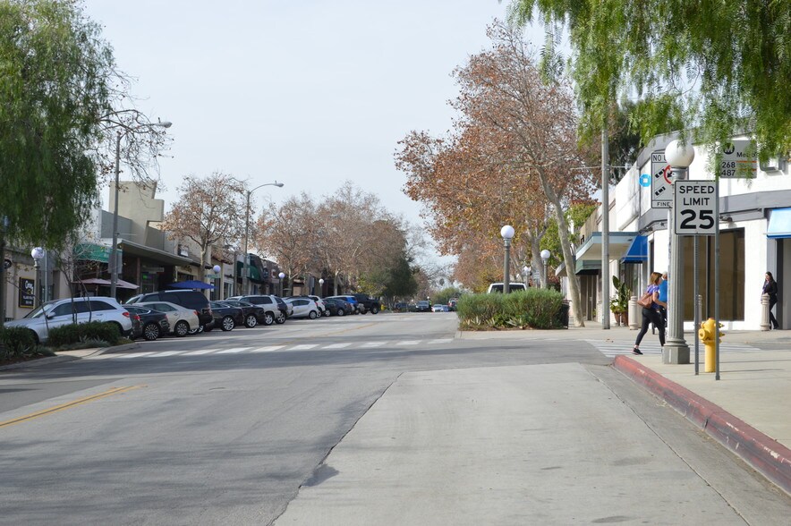 More Photos Of 82 W Sierra Madre Blvd, Sierra Madre Storefront Retail Office For Sale