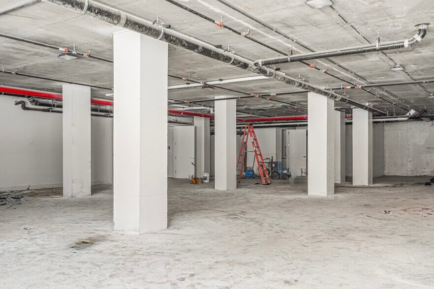 More Photos Of 32-03 39th Ave, Long Island City Apartments For Lease