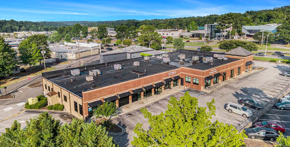 Primary Photo Of 521 Montgomery Hwy, Vestavia Hills Unknown For Lease