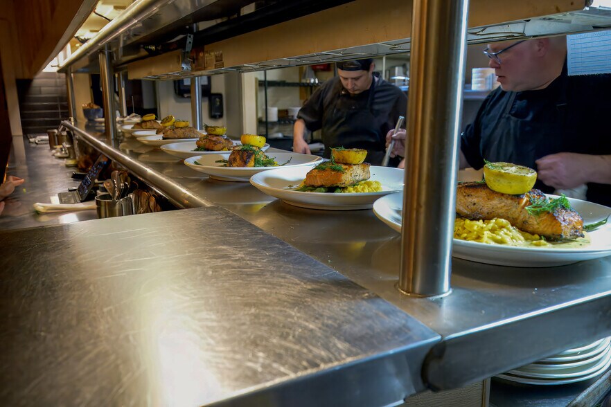 More Photos Of 300 E Main St, Johnson City Restaurant For Sale