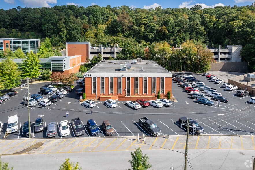 More Photos Of 644 2nd St, Alabaster Medical For Lease