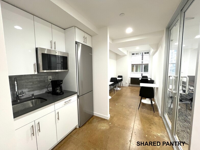 More Photos Of 11 Hanover Sq, New York Office For Lease