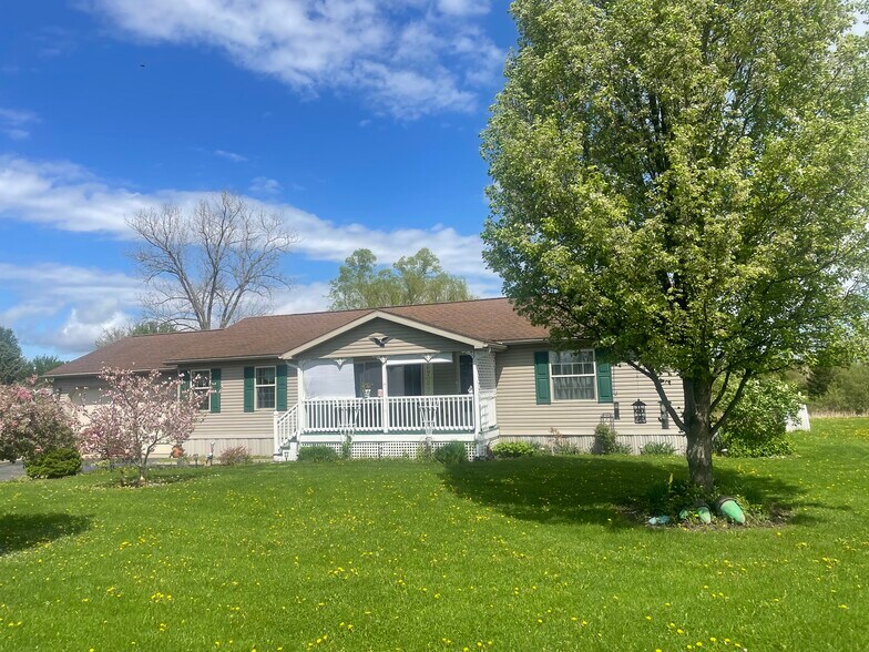 More Photos Of New York 96, Waterloo Town Manufactured Housing Mobile Home Park For Sale