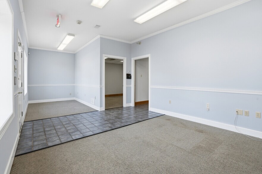 More Photos Of 105 High St, Dublin Flex For Sale