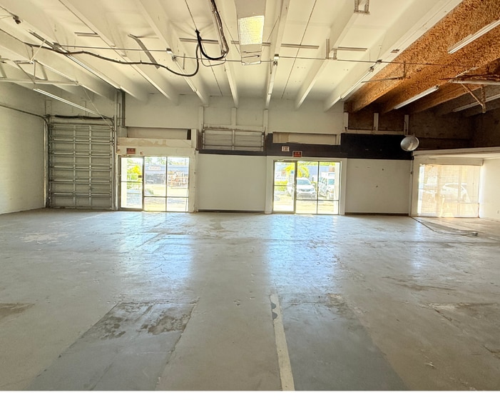 More Photos Of 1934-1940 Church St, West Palm Beach Warehouse For Lease