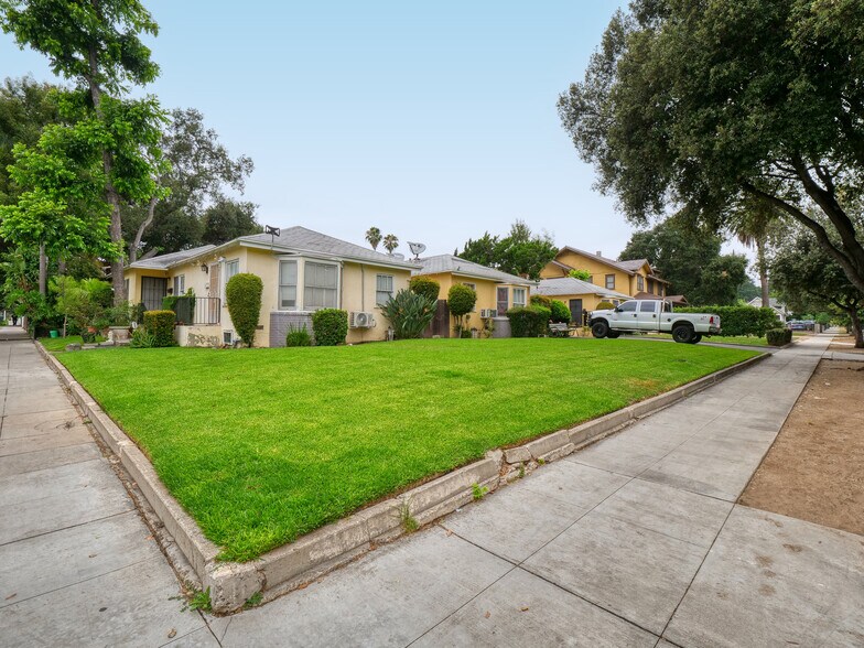 More Photos Of , Pasadena Multifamily For Sale