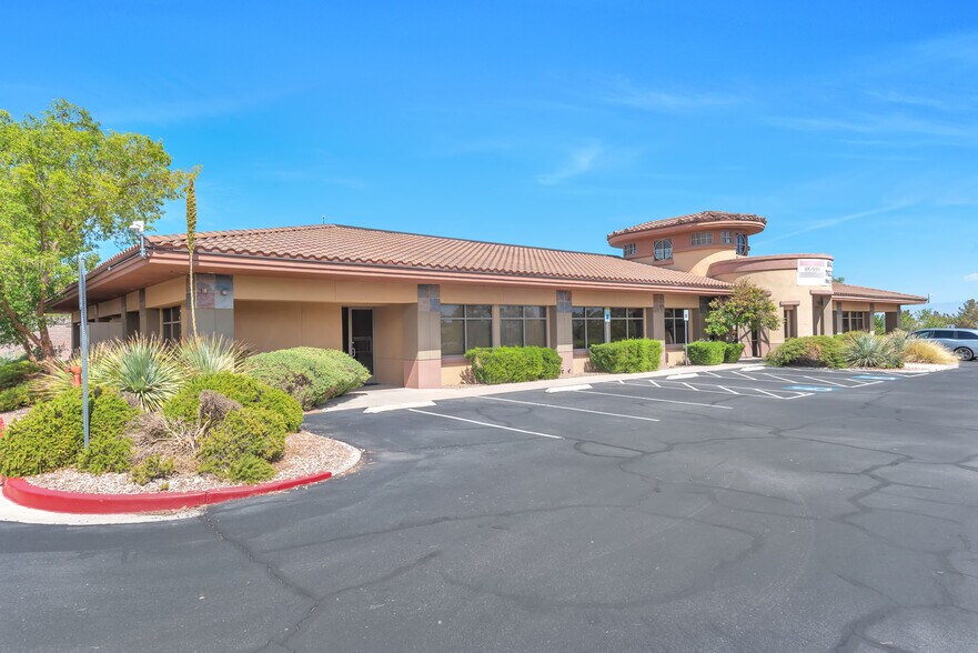 More Photos Of 11540 S Eastern Ave, Henderson Medical For Lease