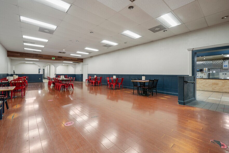 More Photos Of 834-836 Texas St, Fairfield Restaurant For Sale