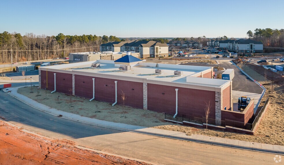 More Photos Of 148 Briarcliff Dr, Clayton Storefront For Lease