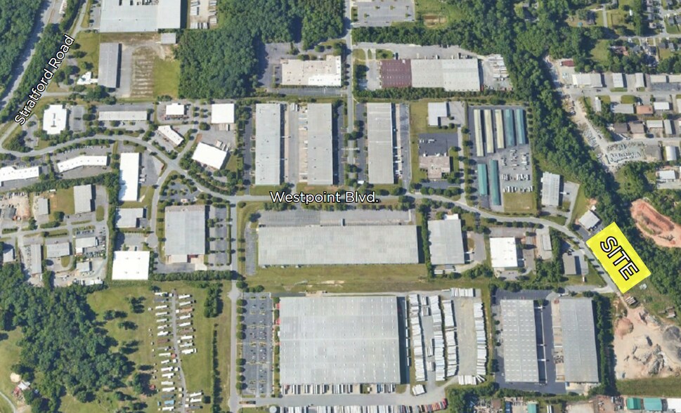 More Photos Of 3947 Westpoint Blvd, Winston-Salem Flex For Lease