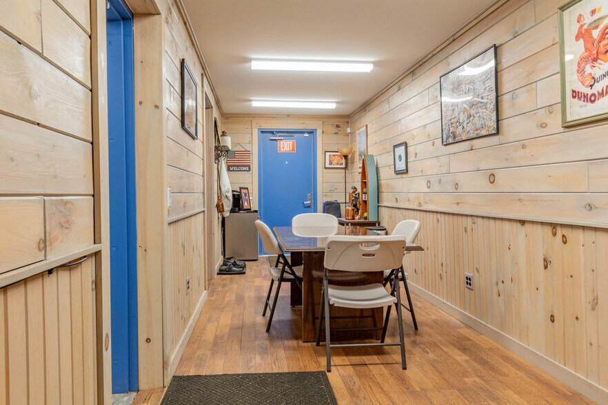 More Photos Of 1487 Main Street, Oxford Industrial For Sale