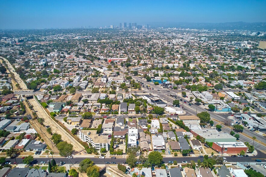 More Photos Of 5500-5506 Venice Blvd, Los Angeles Land For Sale