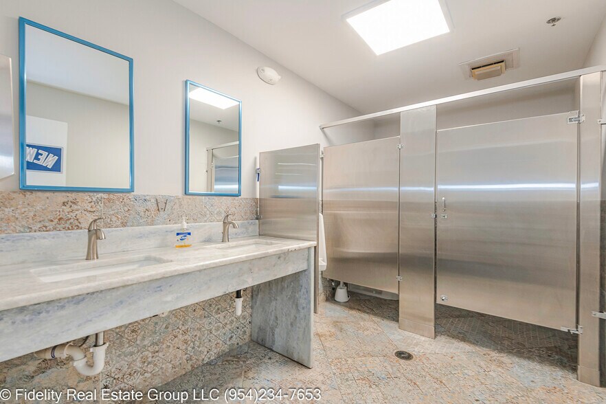 More Photos Of 3651 NW 120th Ave, Coral Springs Warehouse For Lease