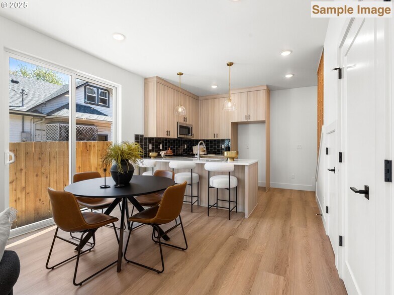 More Photos Of 6014 Mason St, Portland Multifamily For Sale