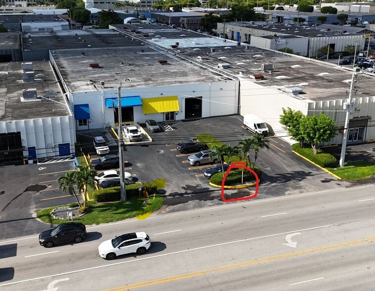 More Photos Of 8420 NW 58th St, Miami Warehouse For Lease