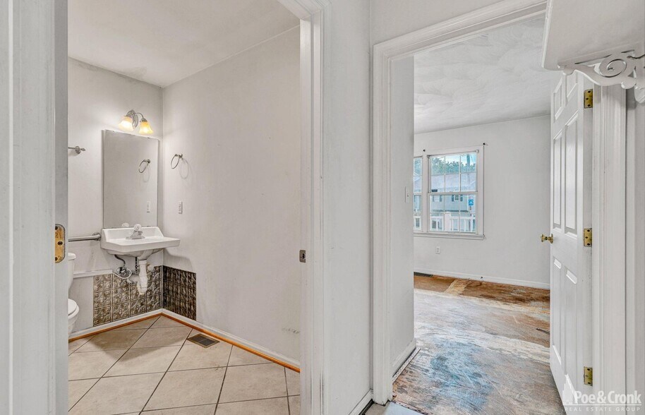 More Photos Of 1314 Archbold Ave NE, Roanoke Apartments For Sale