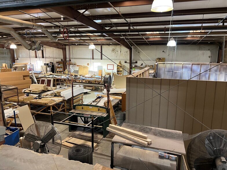 More Photos Of 601 Kellam Rd, Dublin Warehouse For Sale