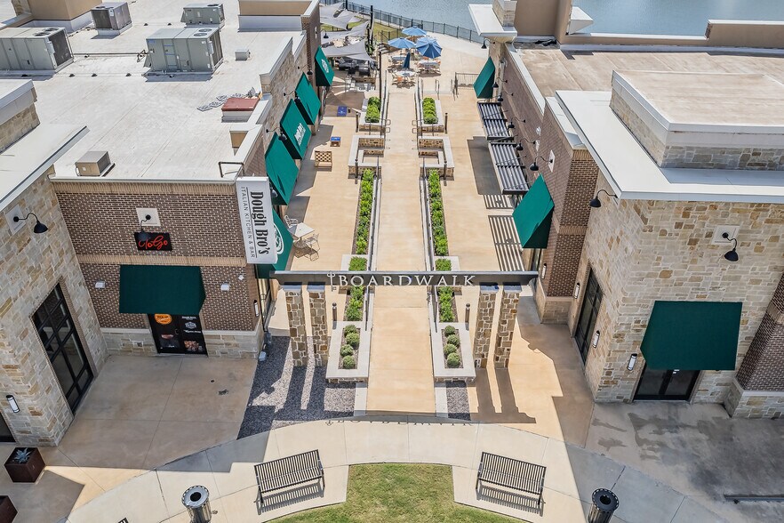 More Photos Of , Farmers Branch General Retail For Sale