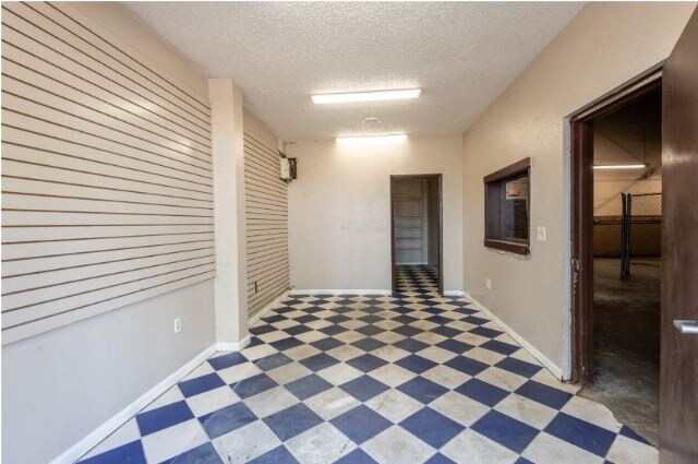 More Photos Of 12477 66th Street North, Largo Auto Repair For Lease