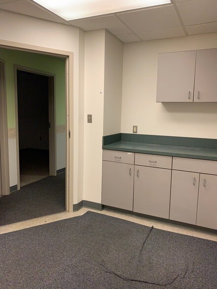 More Photos Of 1151 Pocono Blvd, Mount Pocono Medical For Lease