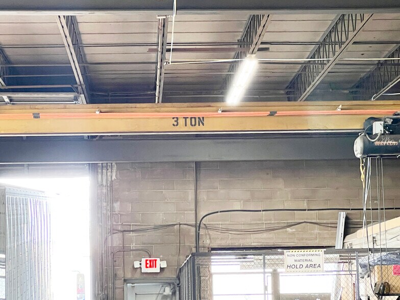 More Photos Of 9225 Ivanhoe Ave, Schiller Park Warehouse For Sale